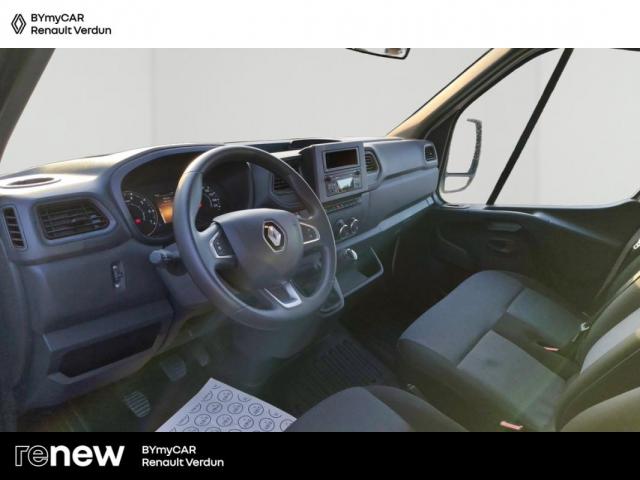 Renault Master image 9