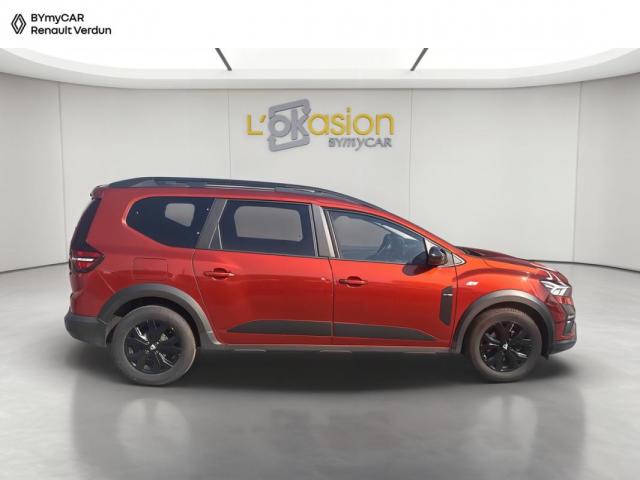 Dacia Jogger image 1