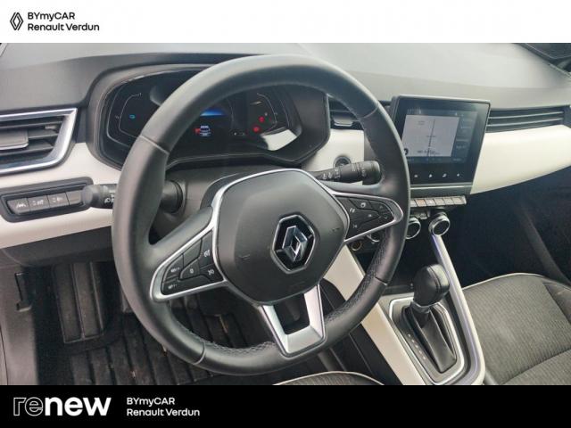 Renault Clio image 9