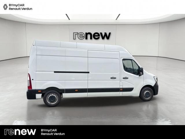 Renault Master image 8