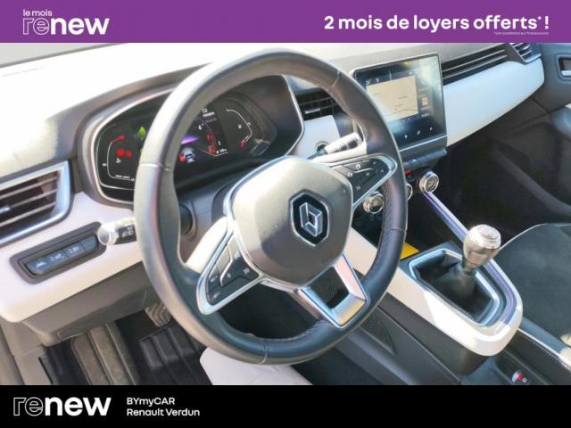 Renault Clio image 8