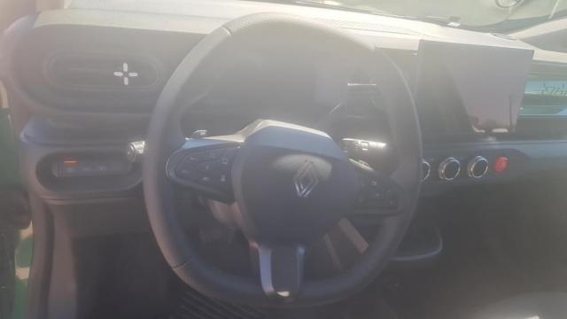 Renault Twingo image 9