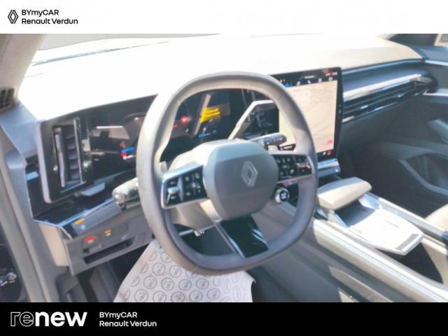 Renault Austral image 9