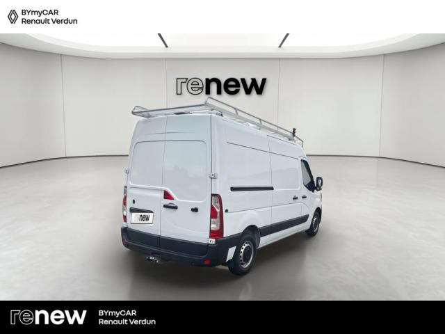 Renault Master image 2