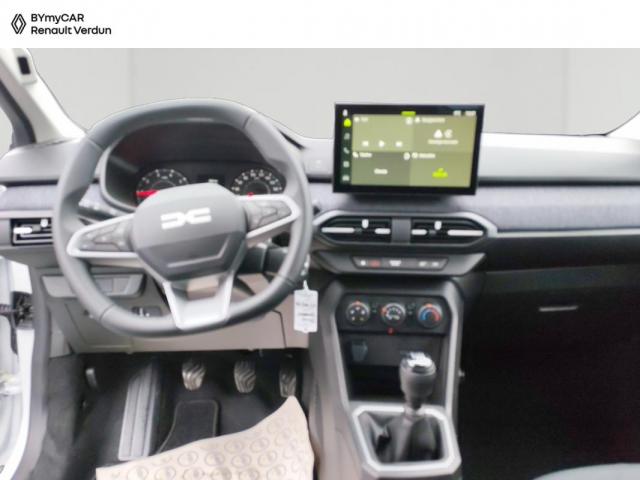 Dacia Sandero image 8