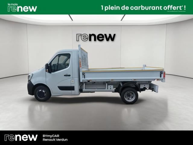Renault Master image 9