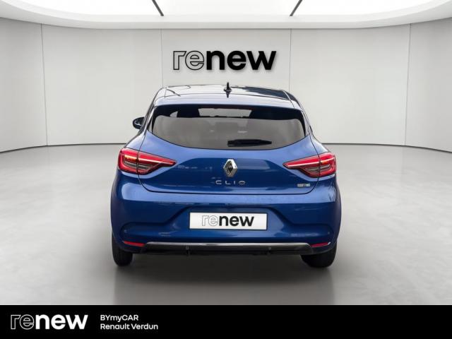 Renault Clio image 8