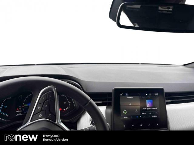 Renault Clio image 6