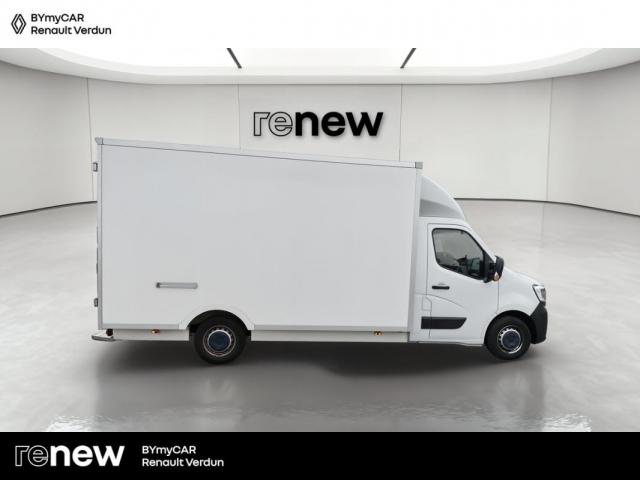 Renault Master image 9