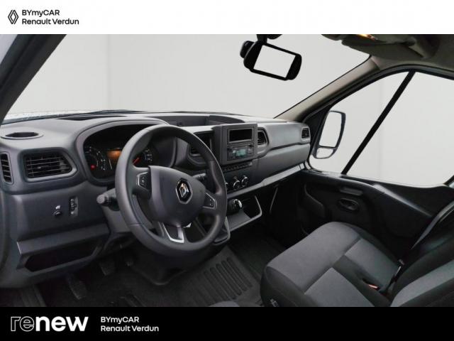 Renault Master image 6