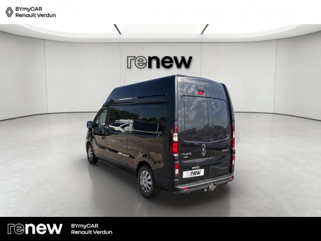 Renault Trafic image 1