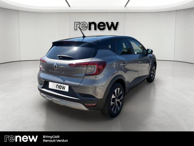 Renault Captur image 2