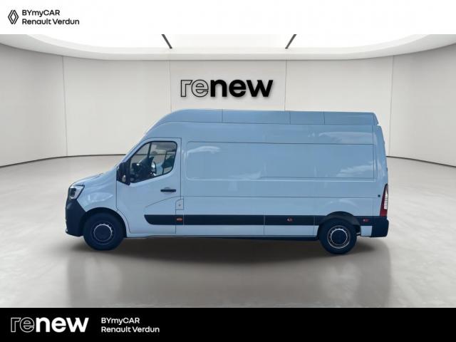 Renault Master image 2