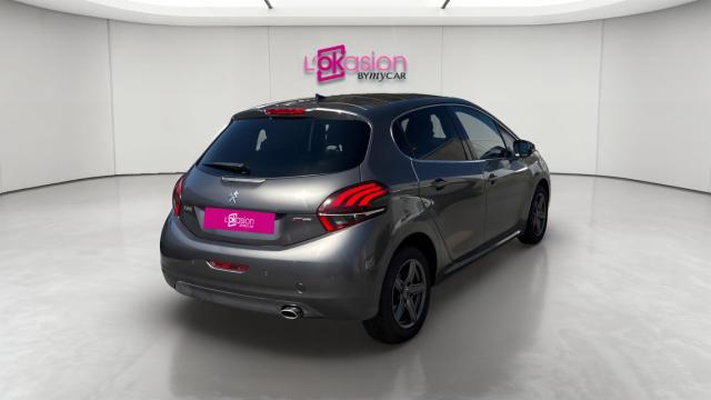Peugeot 208 image 3