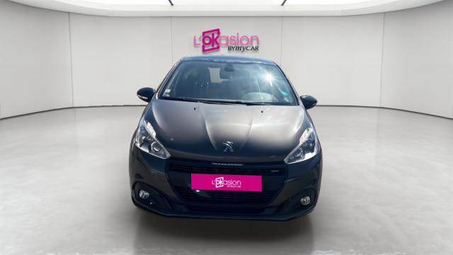 Peugeot 208 image 7