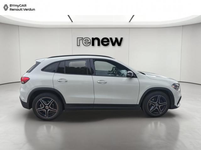 Mercedes Benz Gla image 1