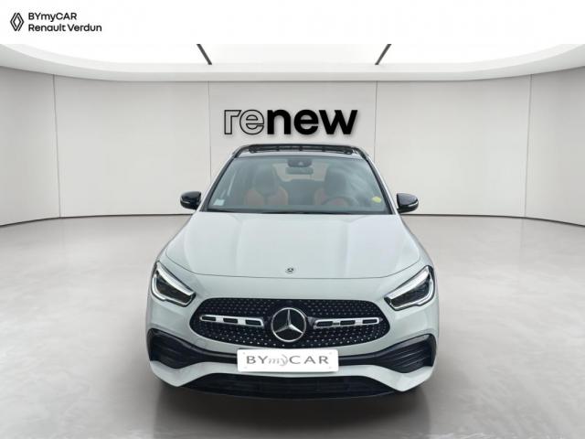 Mercedes Benz Gla image 8