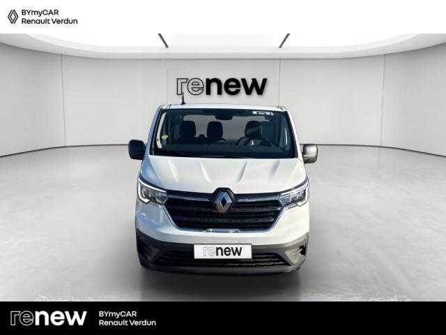 Renault Trafic image 1