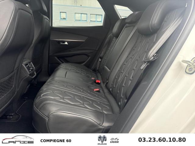 Peugeot 3008 image 3
