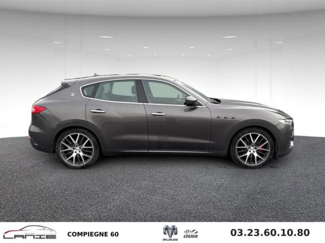 Maserati Levante image 7