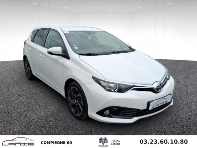 Toyota Auris image 7