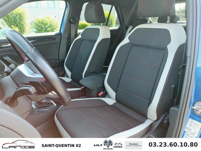 Volkswagen T-Roc image 6