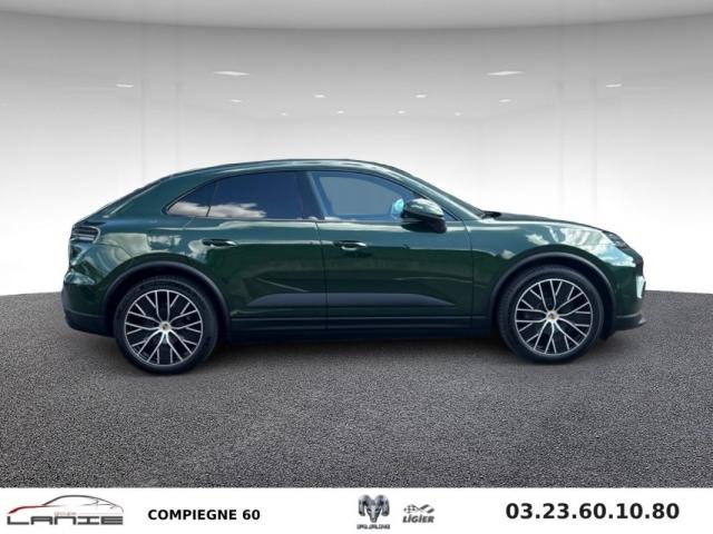 Porsche Macan image 1