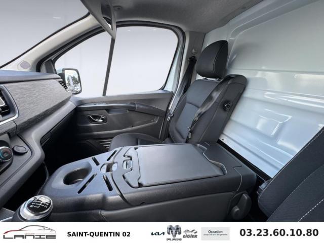 Renault Trafic image 7