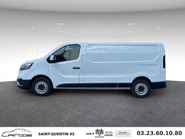 Renault Trafic image 2