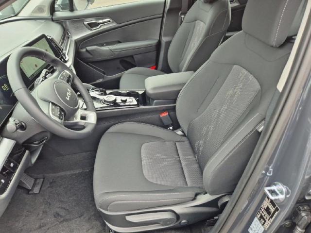 Kia Sportage image 9