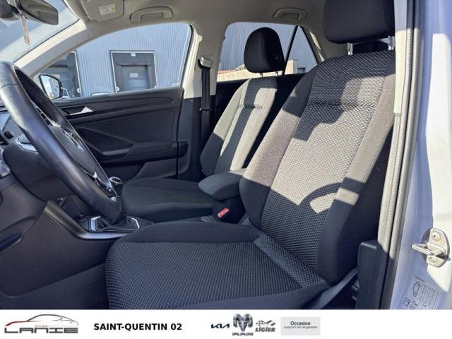 Volkswagen T-Roc image 6
