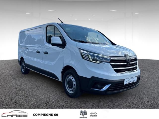 Renault Trafic image 1
