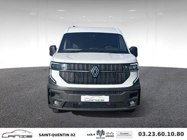 Renault Master image 2