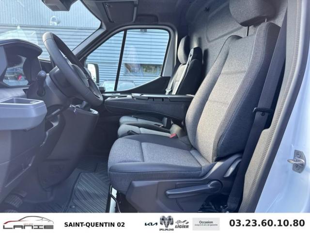 Renault Master image 7