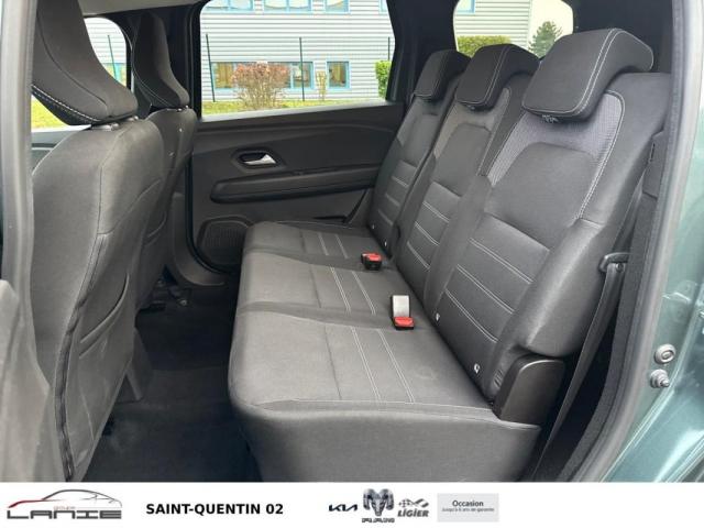 Dacia Jogger image 1