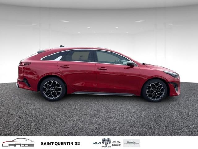 Kia Pro_cee'D image 6