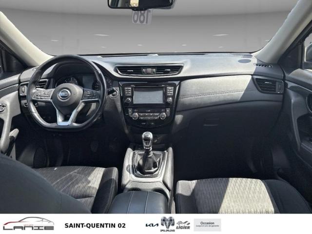 Nissan X-Trail image 9