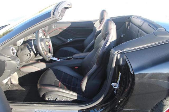 Ferrari California image 2
