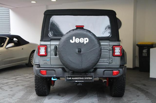 Jeep Wrangler image 5