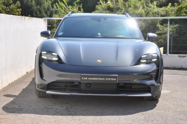 Porsche Taycan image 9