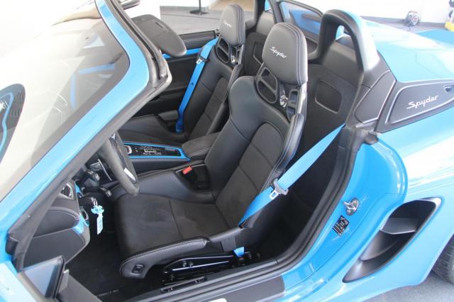Porsche 718 image 3