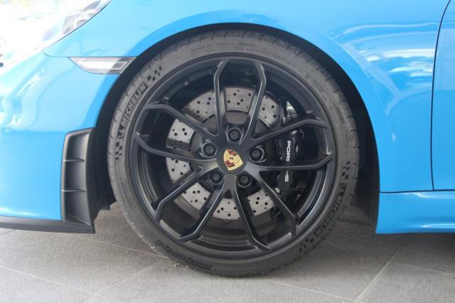 Porsche 718 image 4