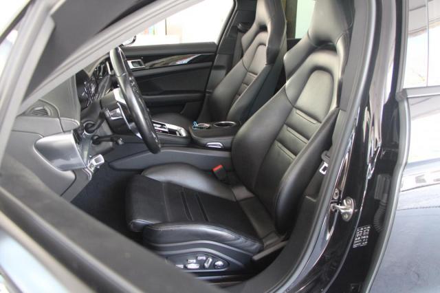 Porsche Panamera image 9