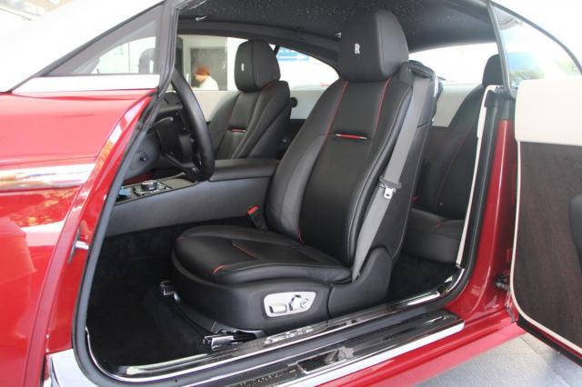 Rolls Royce Wraith image 2