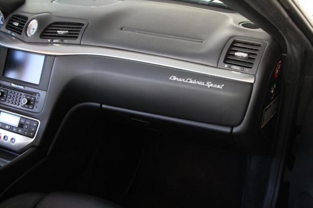 Maserati Grancabrio image 7