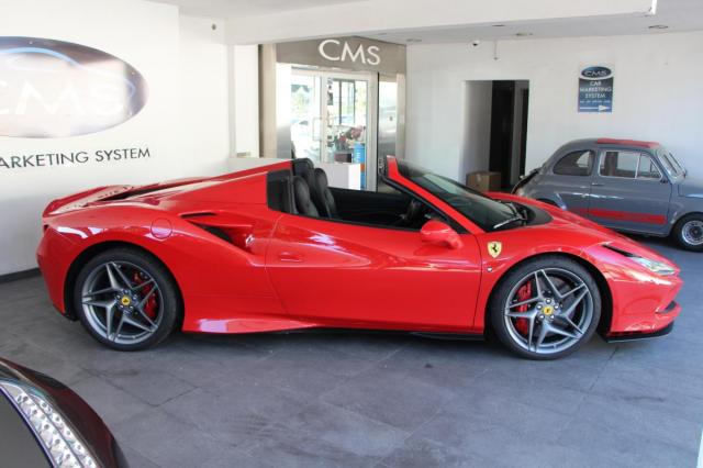 Ferrari F8 Spider image 1