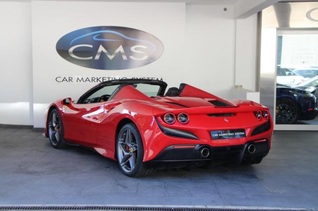 Ferrari F8 Spider image 3