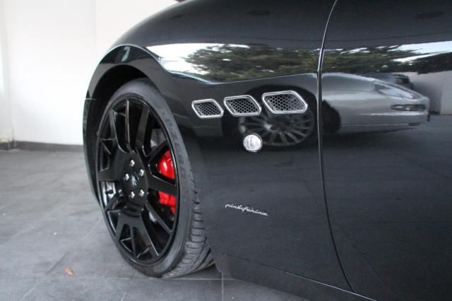 Maserati Granturismo image 9
