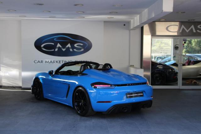 Porsche 718 image 2