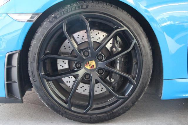 Porsche 718 image 3